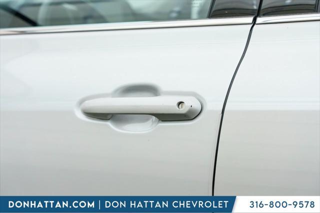 used 2022 Toyota Highlander car, priced at $38,995