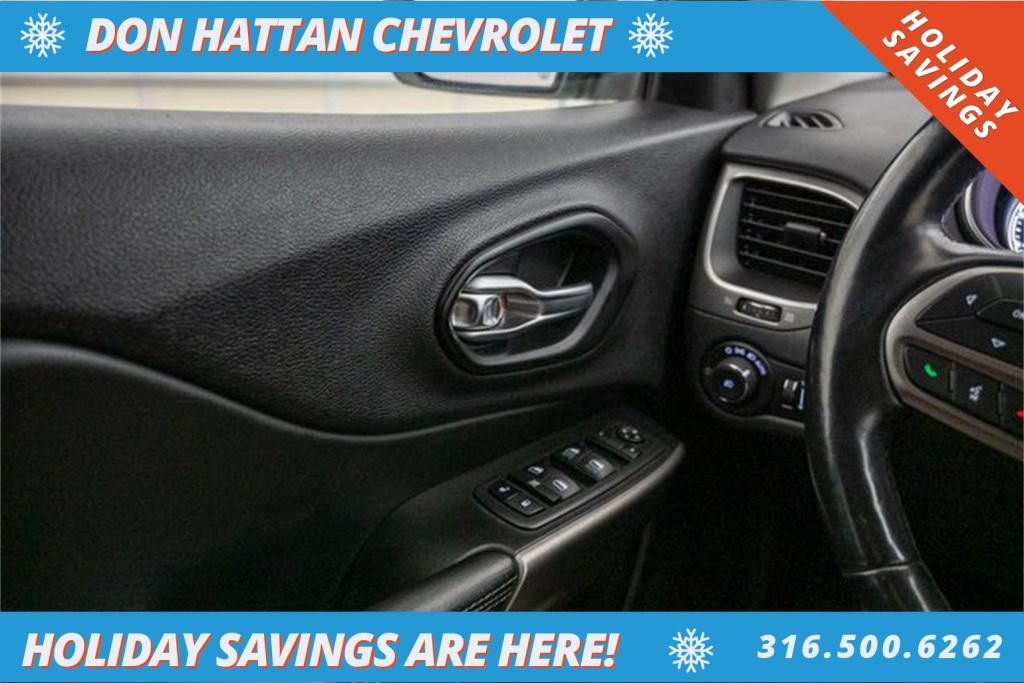 used 2021 Jeep Cherokee car, priced at $19,798