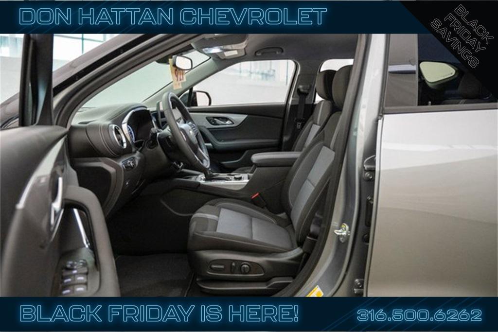 new 2025 Chevrolet Blazer car, priced at $36,149