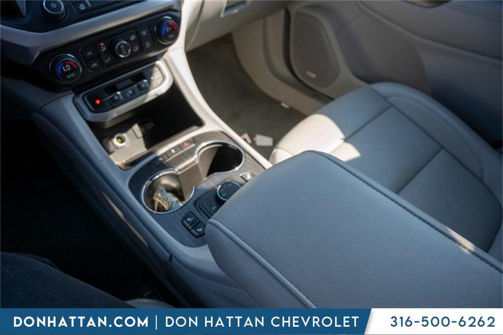 used 2023 GMC Acadia car, priced at $26,998