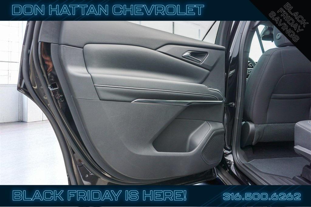 new 2026 Chevrolet Traverse car, priced at $43,549