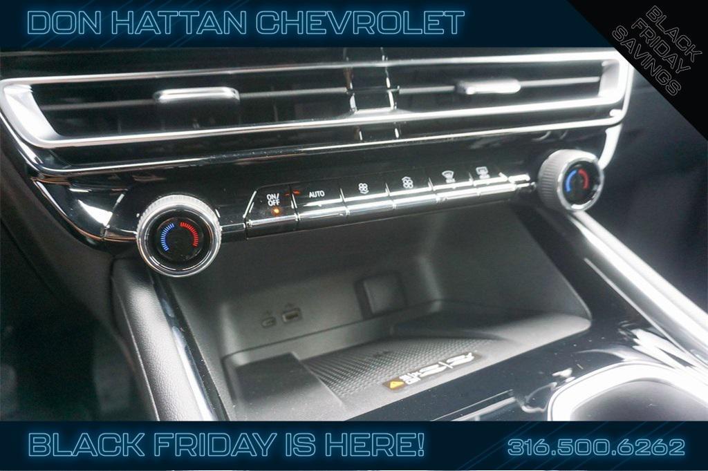 new 2026 Chevrolet Traverse car, priced at $43,549