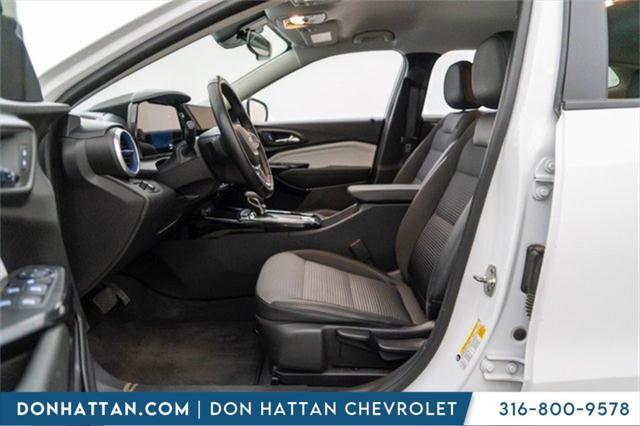 used 2024 Chevrolet Trax car, priced at $23,518