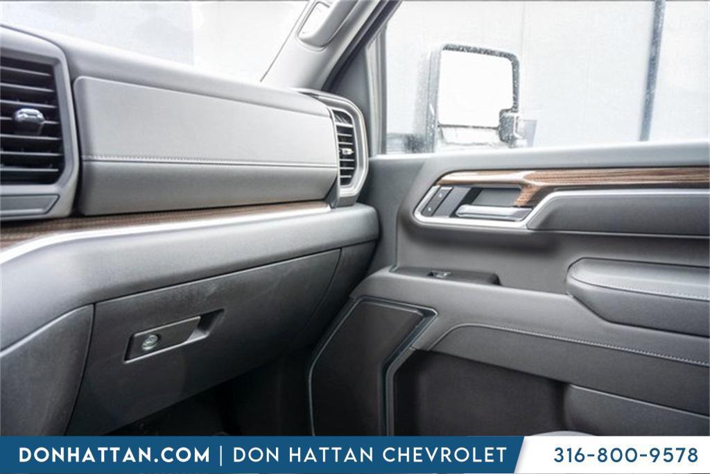 new 2026 Chevrolet Silverado 3500 car, priced at $78,080
