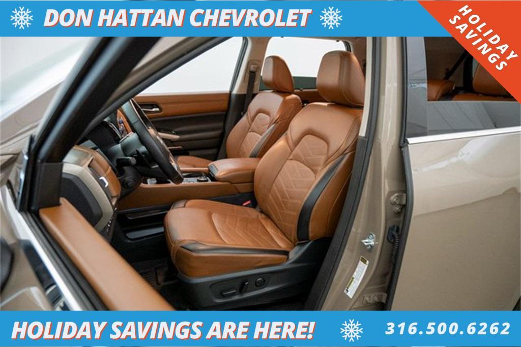 used 2023 Nissan Pathfinder car, priced at $34,998