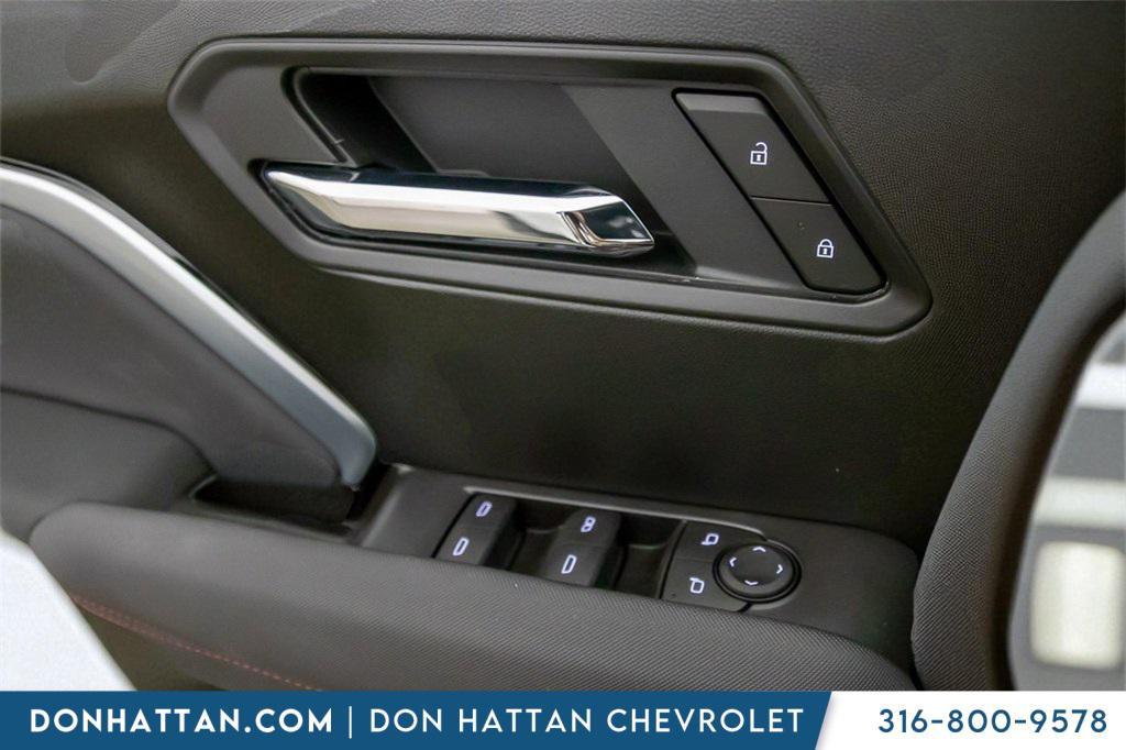 new 2025 Chevrolet Colorado car, priced at $40,998