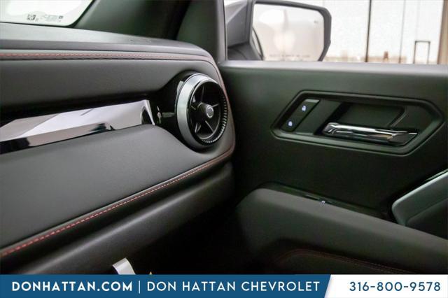 new 2025 Chevrolet Colorado car, priced at $41,999