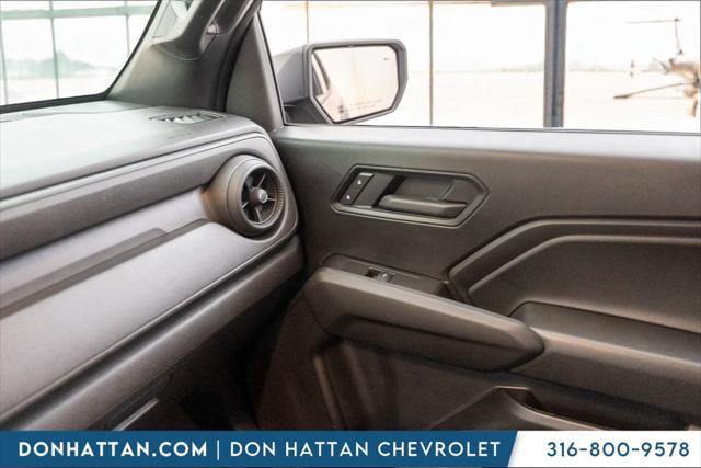 new 2025 Chevrolet Colorado car, priced at $37,999