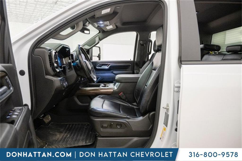 used 2024 Chevrolet Silverado 2500 car, priced at $49,998