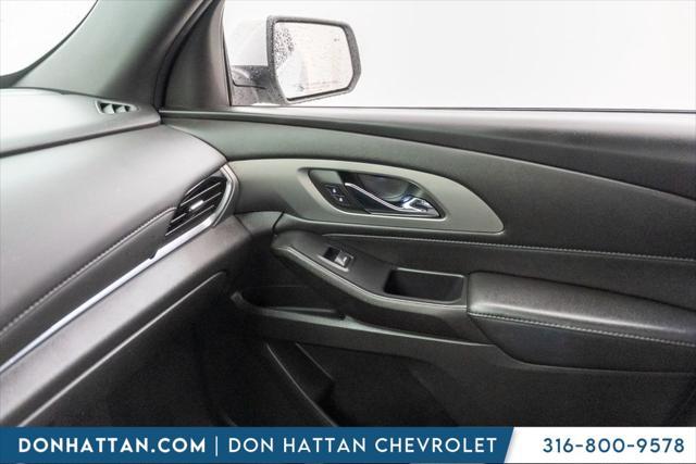 used 2022 Chevrolet Traverse car, priced at $32,124