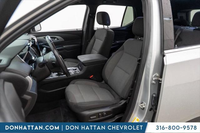 used 2022 Chevrolet Traverse car, priced at $32,124