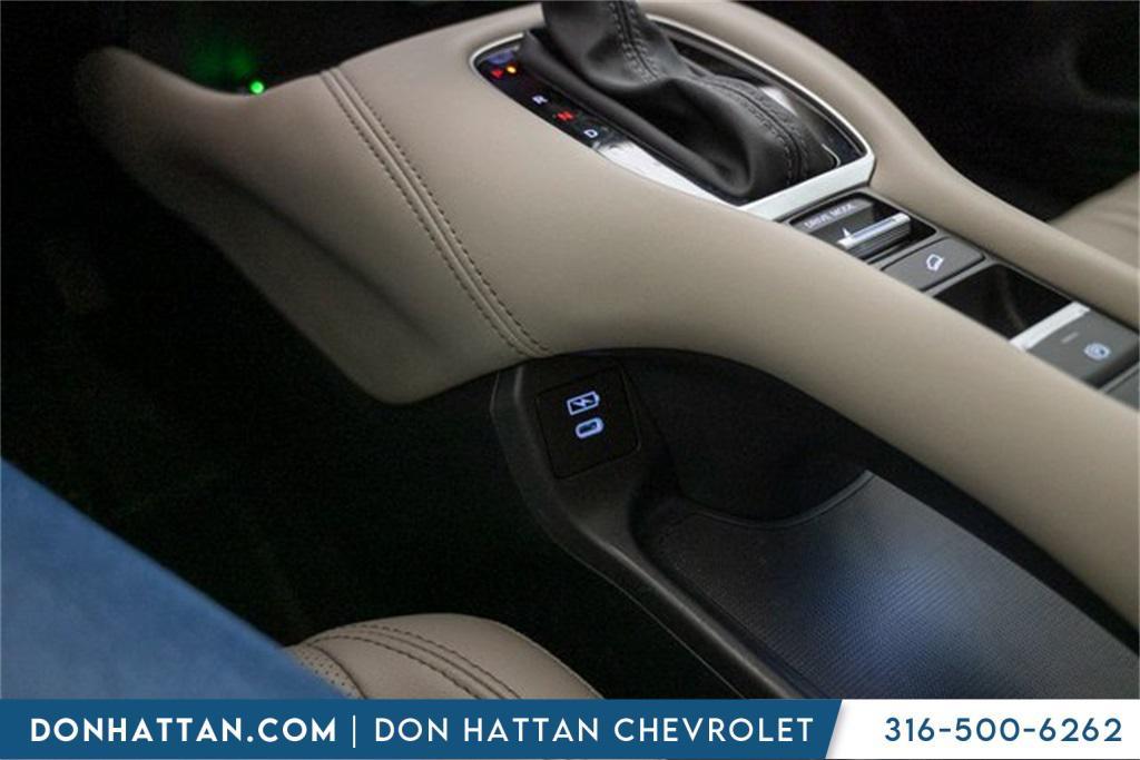 used 2025 Honda HR-V car, priced at $28,759