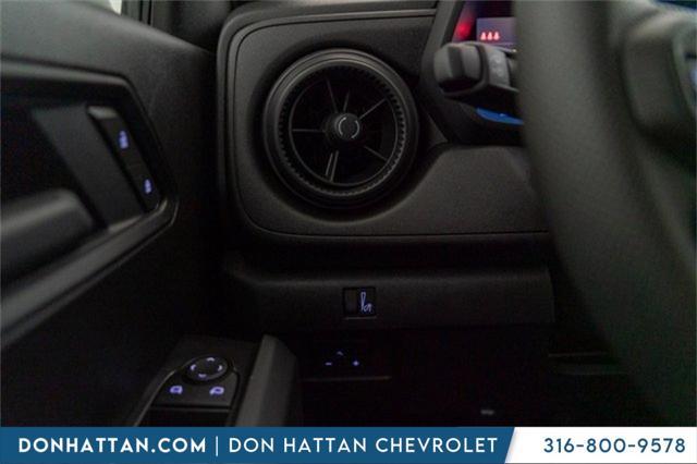 new 2025 Chevrolet Colorado car, priced at $38,999