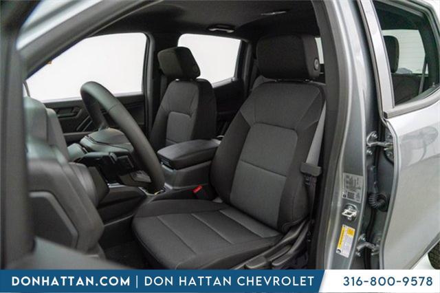 new 2025 Chevrolet Colorado car, priced at $38,999