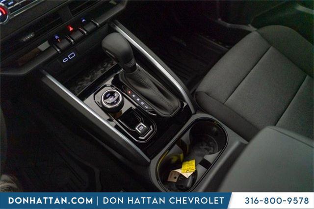 new 2025 Chevrolet Colorado car, priced at $38,999