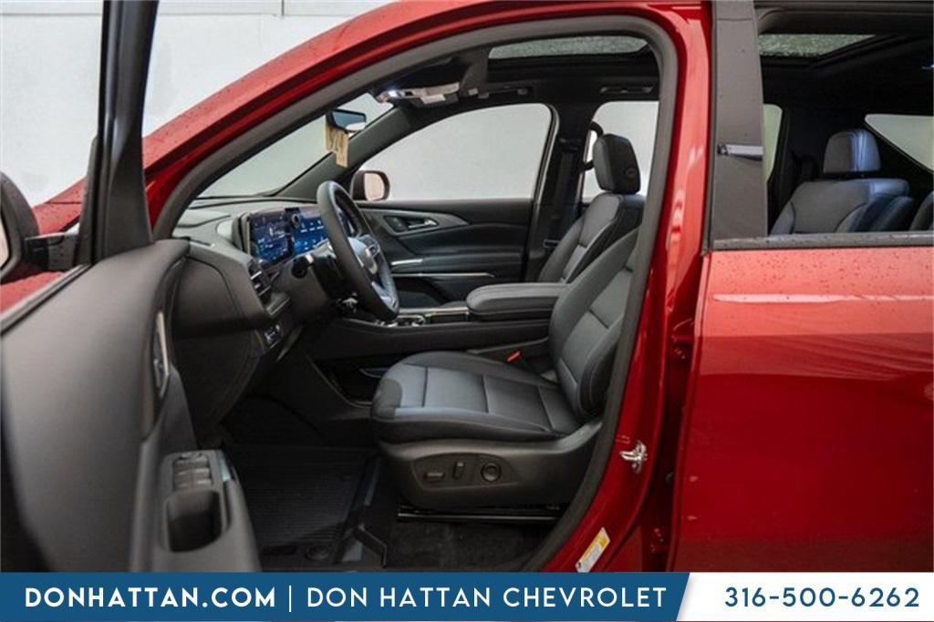 new 2026 Chevrolet Traverse car, priced at $46,225