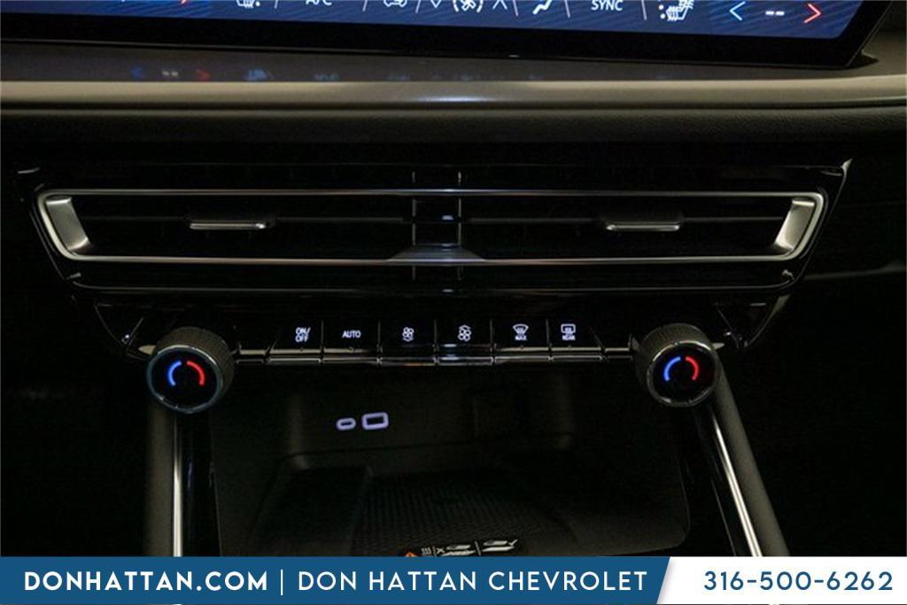 new 2026 Chevrolet Traverse car, priced at $46,225