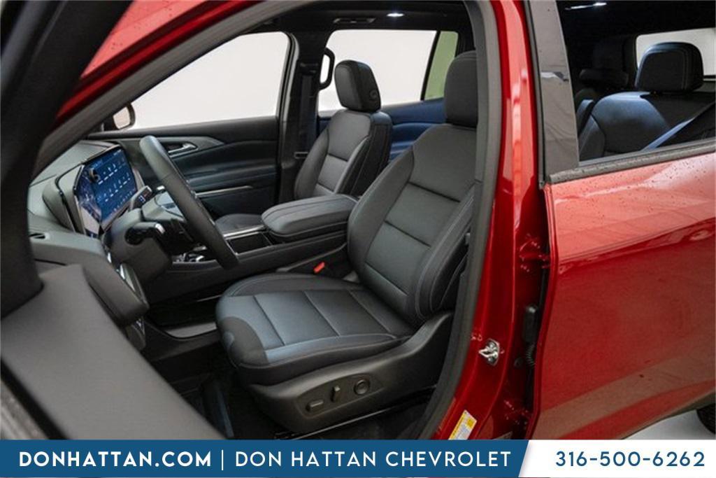 new 2026 Chevrolet Traverse car, priced at $46,225