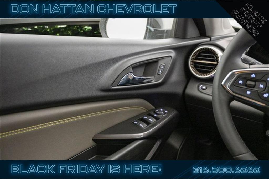 new 2025 Chevrolet Trax car, priced at $24,999