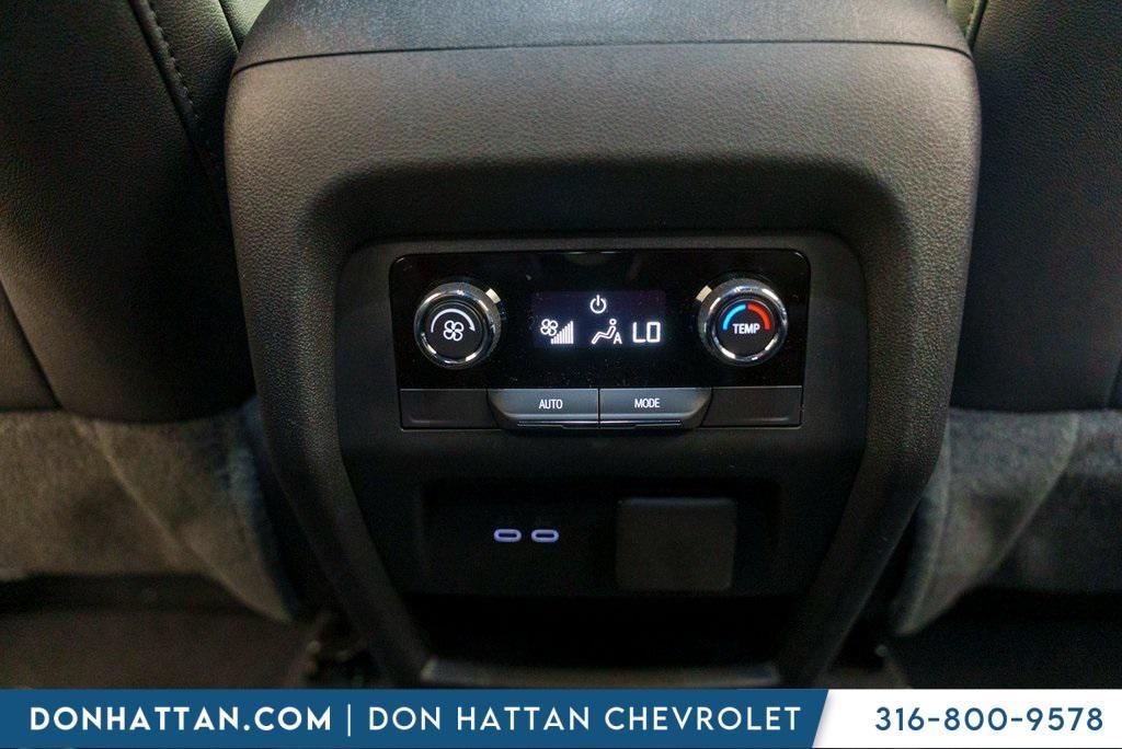 new 2026 Chevrolet Traverse car, priced at $47,700