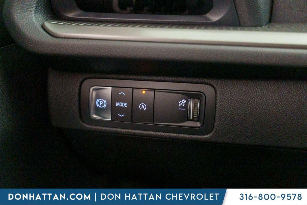 new 2026 Chevrolet Traverse car, priced at $47,700
