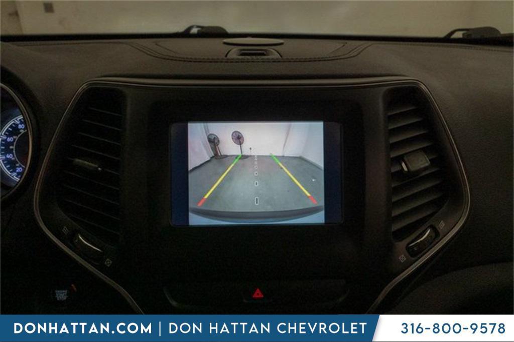 used 2019 Jeep Cherokee car, priced at $15,900