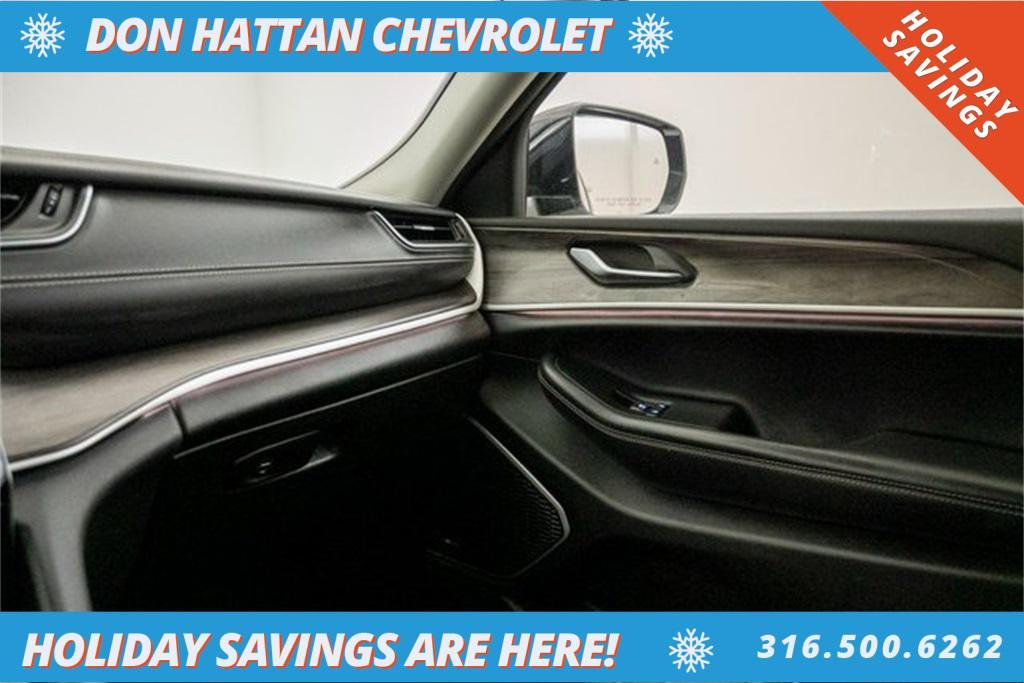 used 2021 Jeep Grand Cherokee L car, priced at $27,899