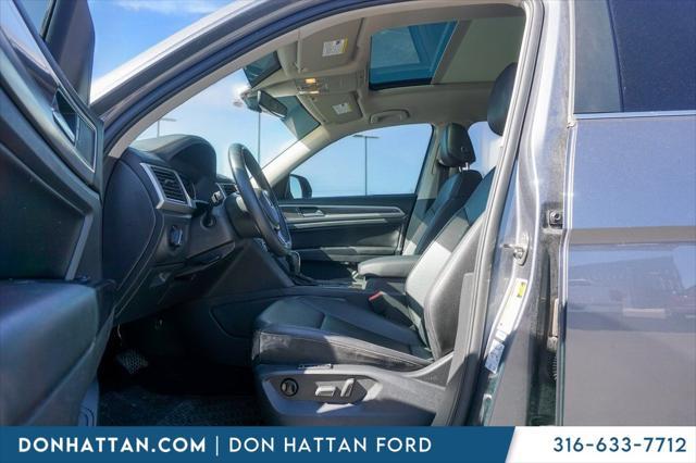 used 2020 Volkswagen Atlas car, priced at $25,302