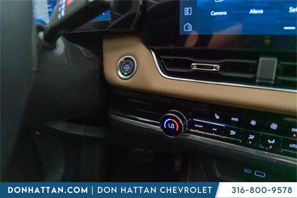new 2025 Chevrolet Equinox car, priced at $32,998