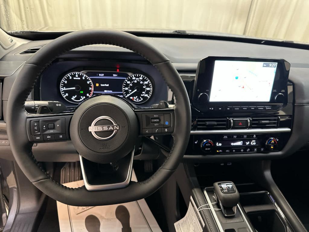 new 2025 Nissan Pathfinder car, priced at $46,949