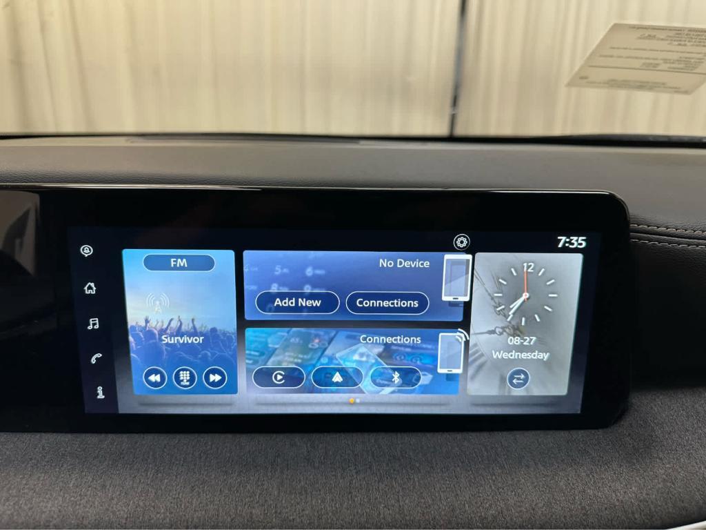 new 2025 Nissan Kicks car, priced at $28,058