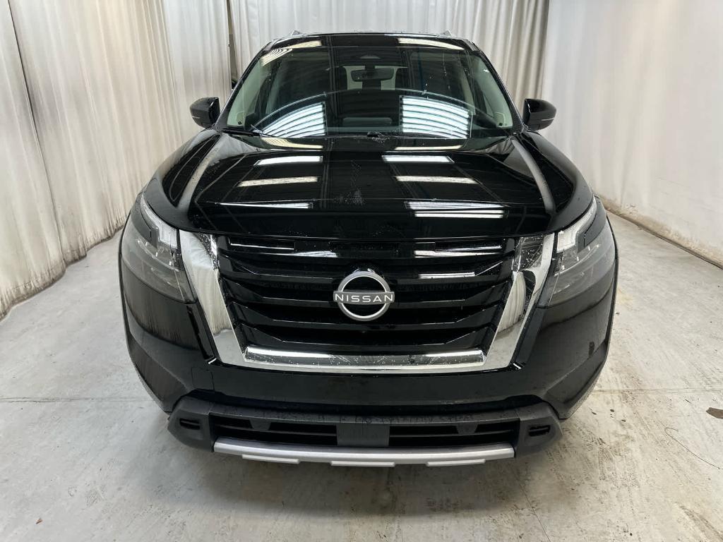 new 2025 Nissan Pathfinder car, priced at $53,135