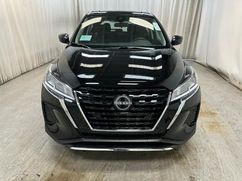 new 2025 Nissan Kicks Play car, priced at $23,232