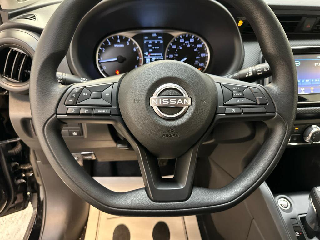 new 2025 Nissan Kicks Play car, priced at $23,232