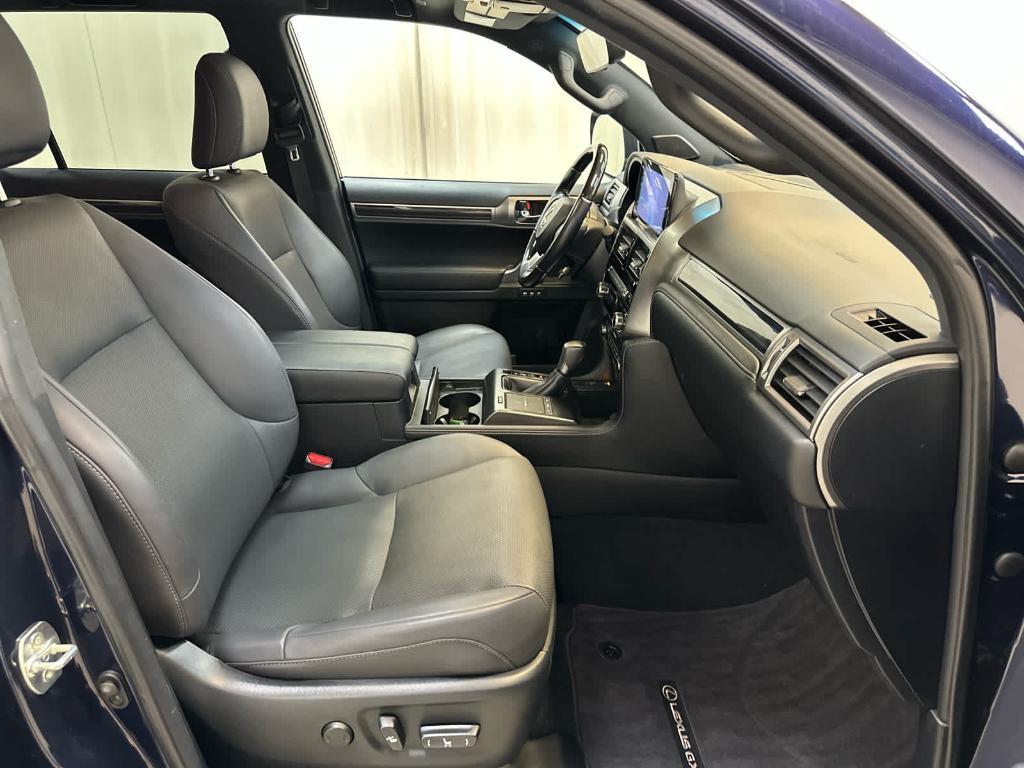 used 2022 Lexus GX 460 car, priced at $52,500