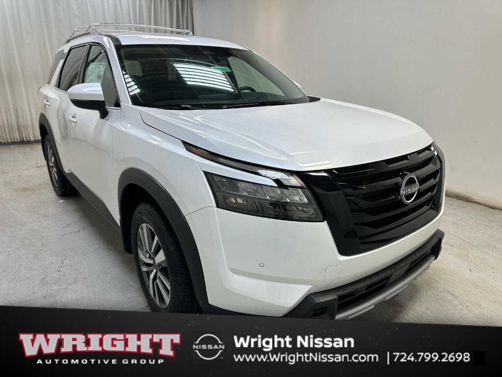 new 2025 Nissan Pathfinder car, priced at $44,913