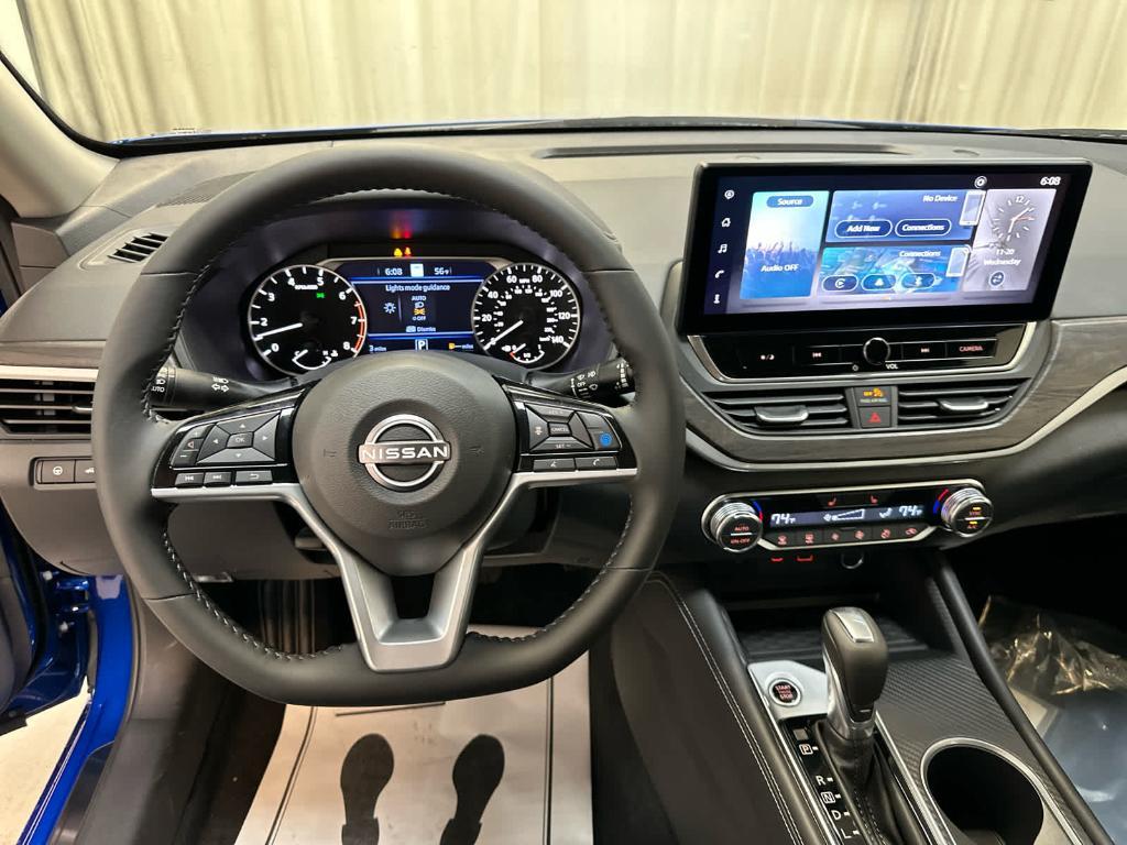 new 2025 Nissan Altima car, priced at $32,156