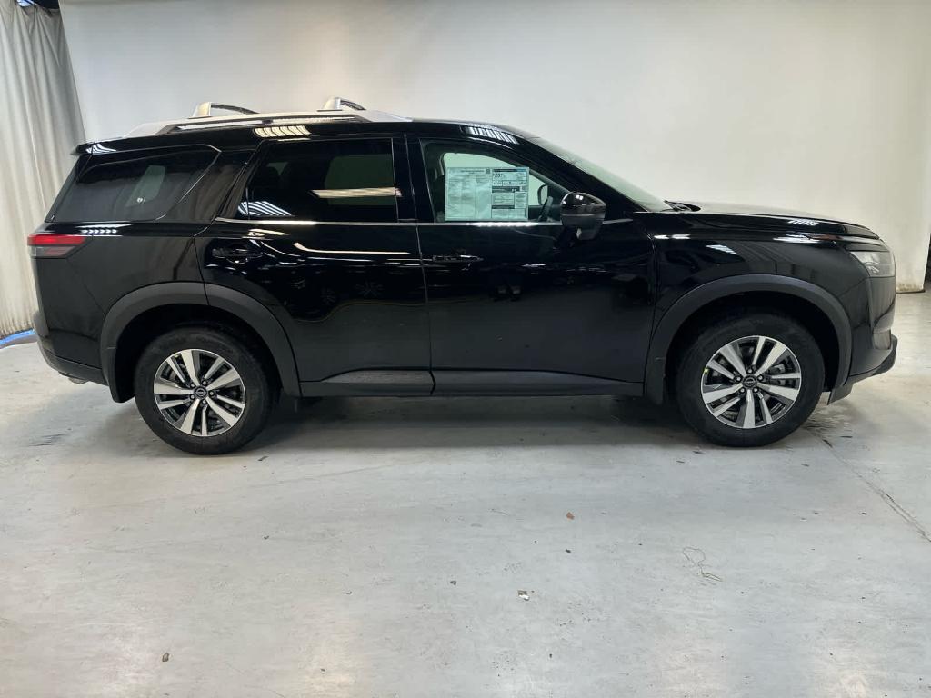new 2025 Nissan Pathfinder car, priced at $44,513