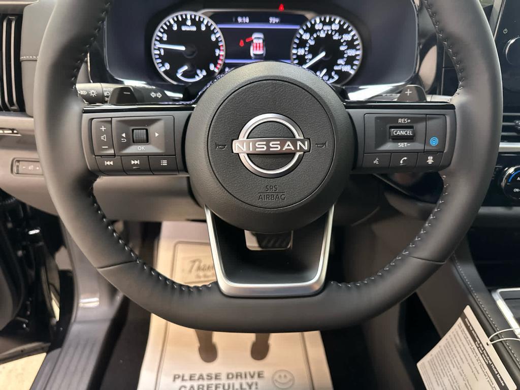 new 2025 Nissan Pathfinder car, priced at $44,513
