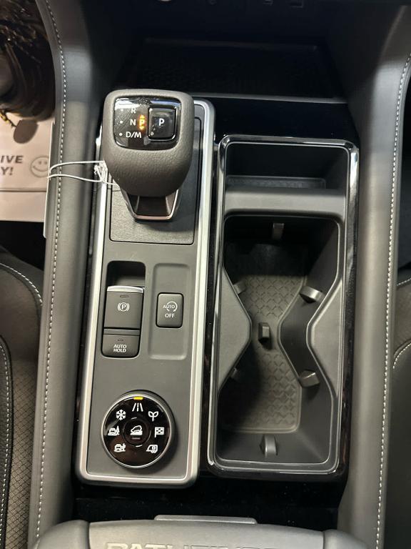 new 2025 Nissan Pathfinder car, priced at $44,513