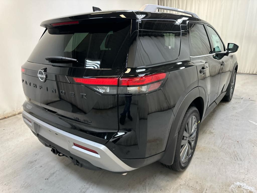 new 2025 Nissan Pathfinder car, priced at $47,743