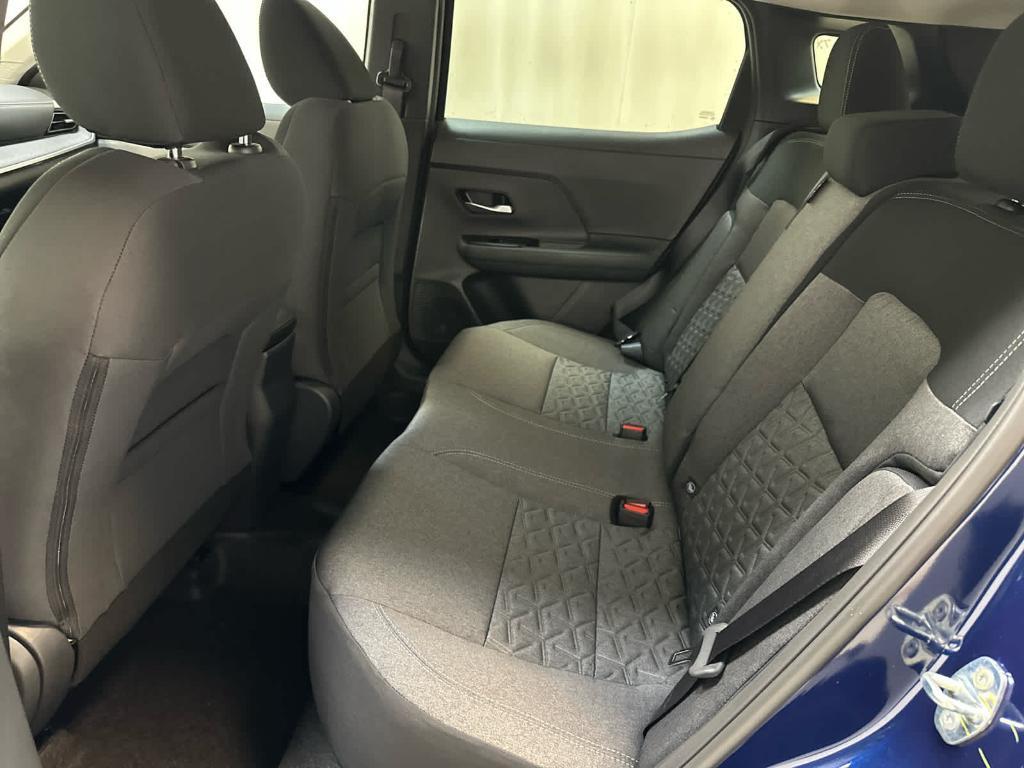 new 2025 Nissan Kicks car, priced at $27,058