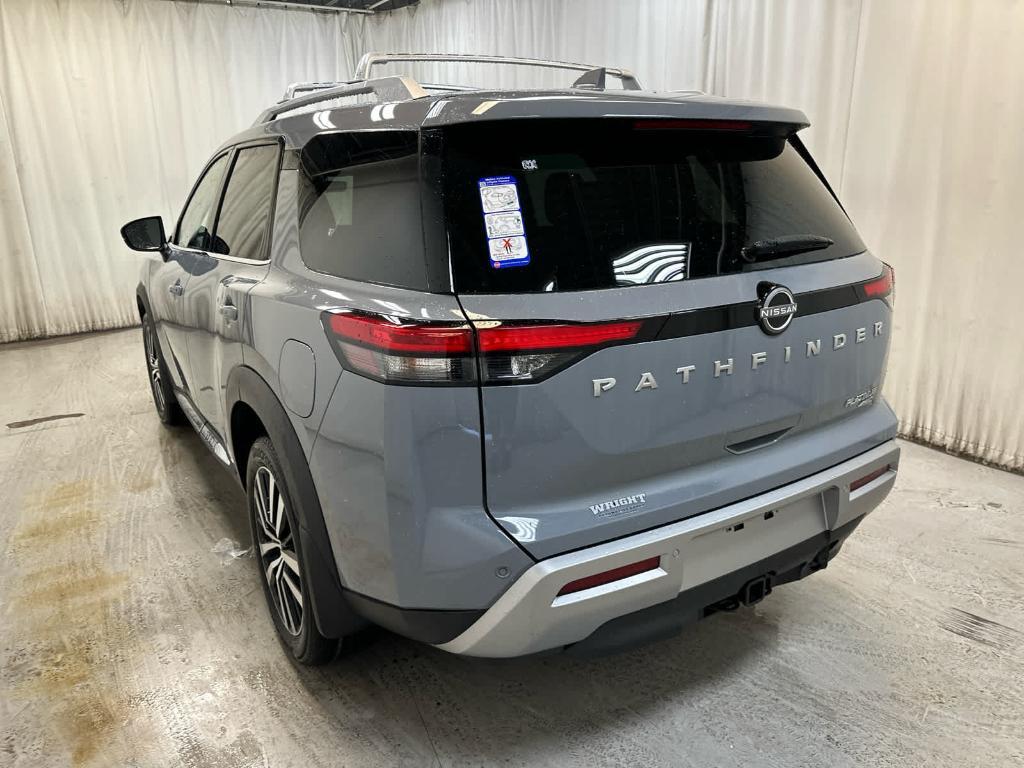 new 2025 Nissan Pathfinder car, priced at $51,265