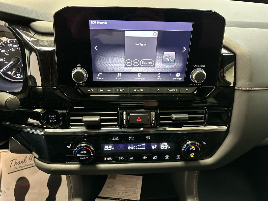 new 2025 Nissan Pathfinder car, priced at $44,582
