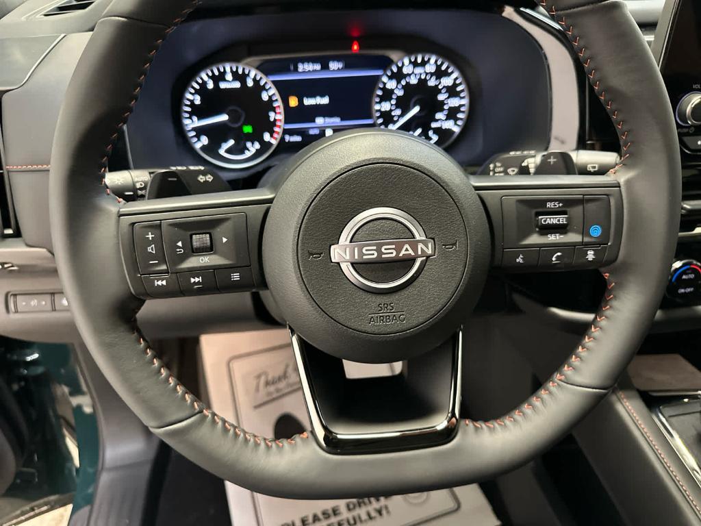 new 2025 Nissan Pathfinder car, priced at $44,582