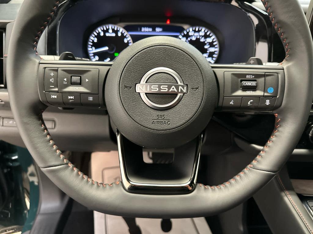 new 2025 Nissan Pathfinder car, priced at $44,582