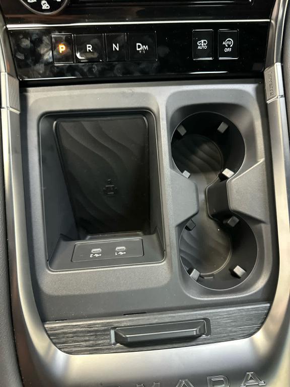 new 2025 Nissan Armada car, priced at $83,295
