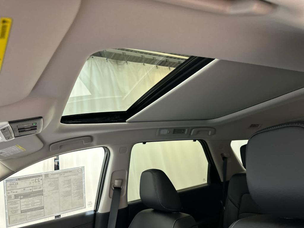 new 2025 Nissan Pathfinder car, priced at $47,347