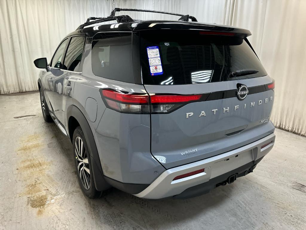 new 2025 Nissan Pathfinder car, priced at $51,752