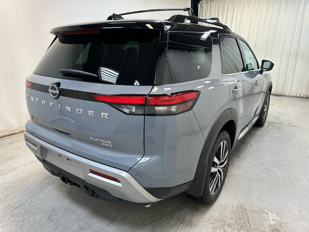 new 2025 Nissan Pathfinder car, priced at $51,752